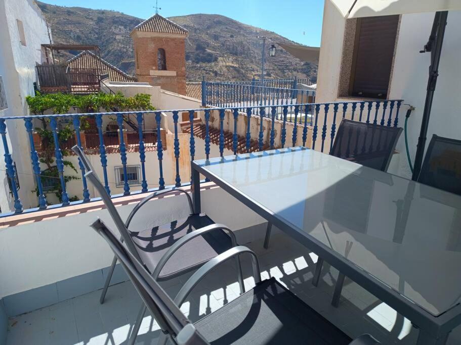Casa Heli - Ruim Appartement Met Dakterras In Polopos المظهر الخارجي الصورة